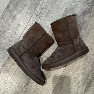 UGG Classic Short Boots Brown